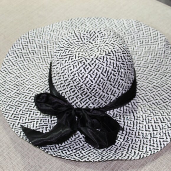 Black and White Hat with Black Satin Bow - Picture 2 of 3